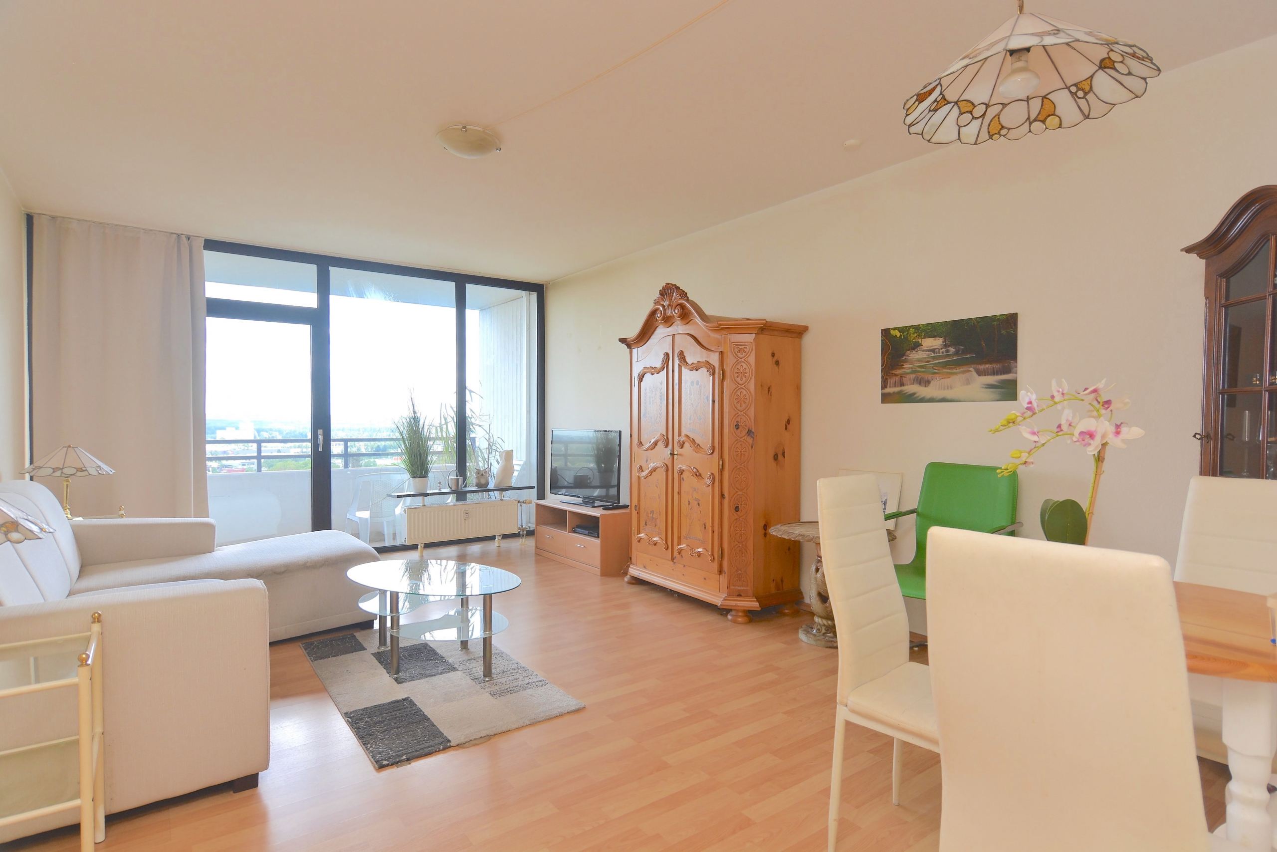 Gut geschnittene 2 Zimmerwohnung mit Loggia