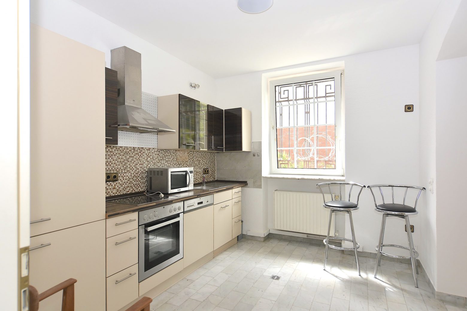 Frisch renovierte 3 Zi-Wohnung direkt am Kurpark