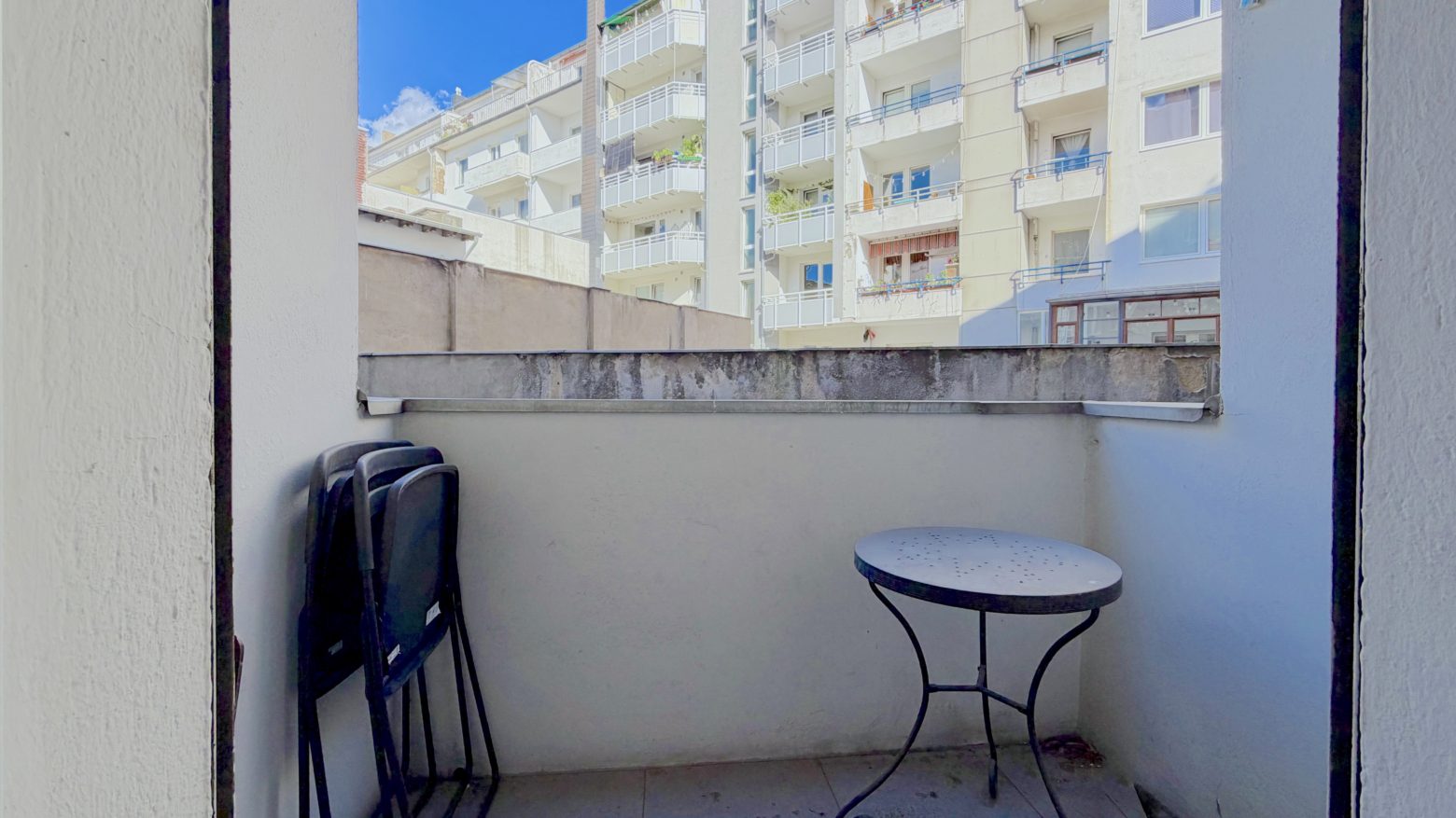 Gepflegte 2 Zi-Wohnung mit Balkon, Innenstadtnähe